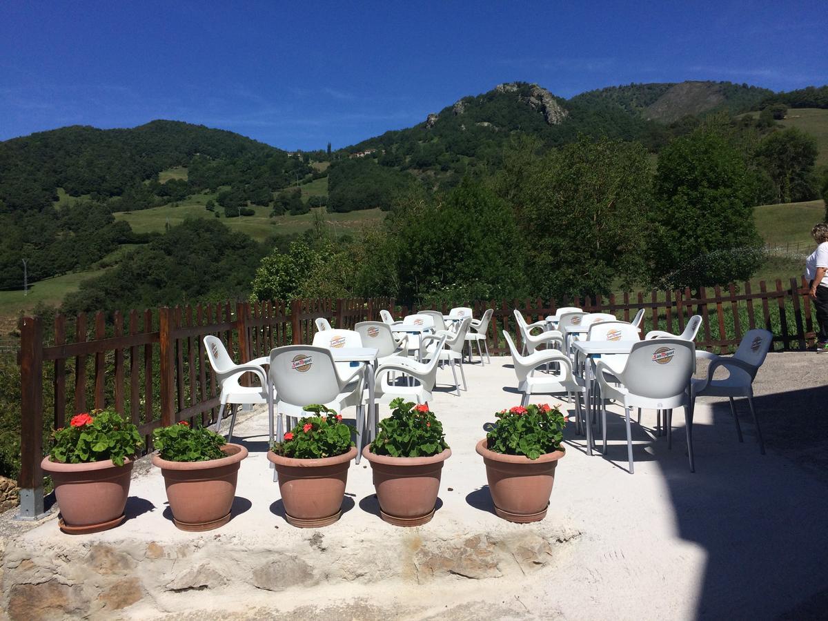 Mirador De Enterrias Hotell Exteriör bild
